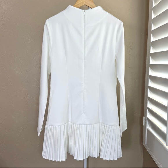 Commense White Pleated Hem Mock Neck Mini Dress Large - Picture 6 of 10